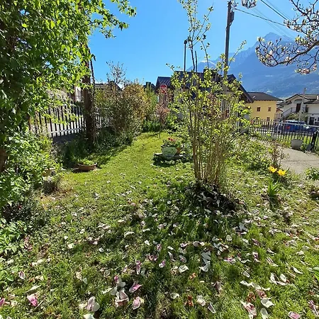 Adry Sarre Your Freedom Villa