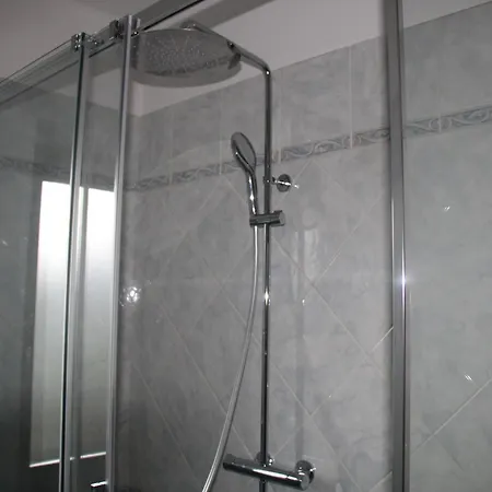 Adry Sarre Your Freedom Villa Aosta